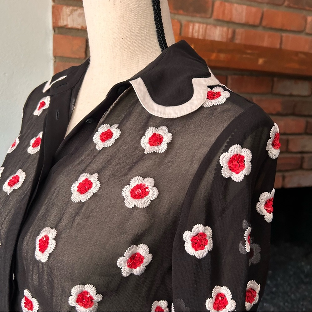 Alice + Olivia Willa Floral Embellished Scalloped Collar Placket Top Black Sz S - Picture 10 of 15